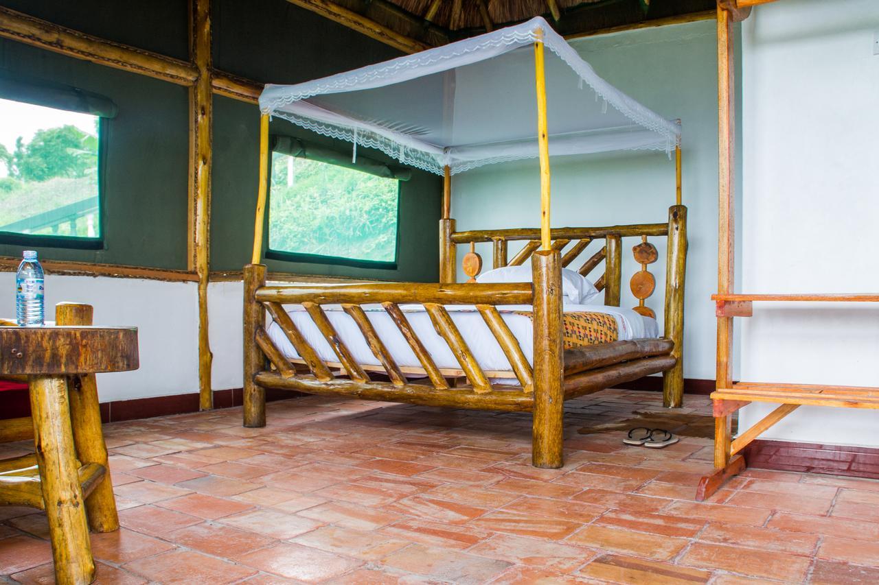 Queen Elizabeth Pvt Lodge Kichwamba Екстериор снимка
